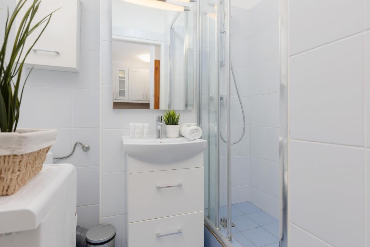 Studio Warsaw Downtown By Noclegi Renters Luaran gambar